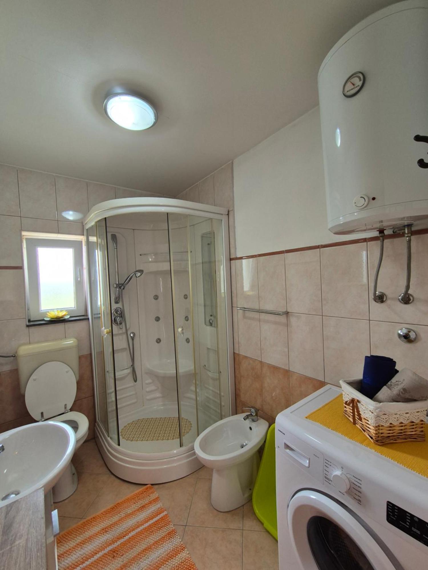 Апартаменти Apartman Lucija Pridraga Екстер'єр фото