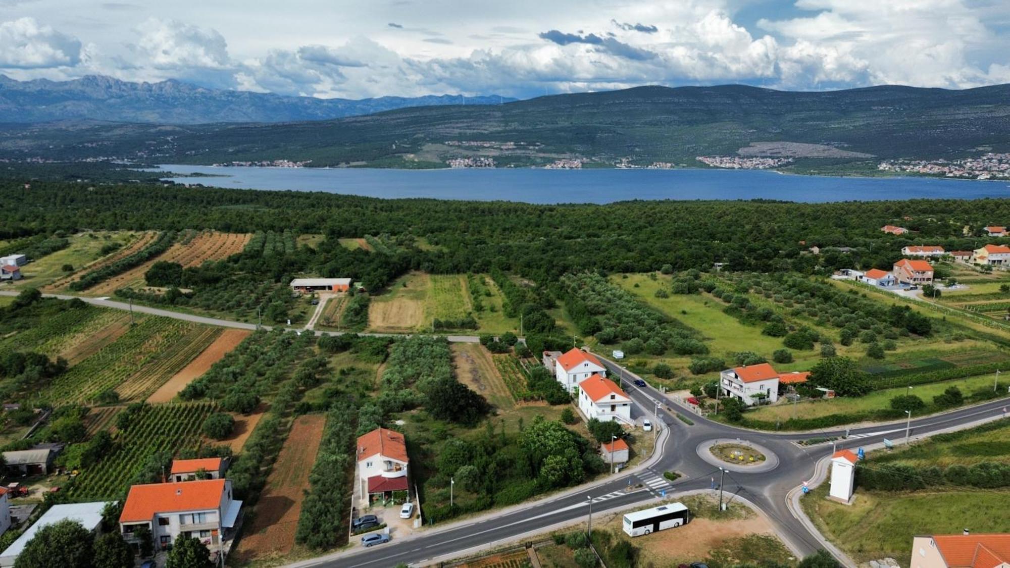 Апартаменти Apartman Lucija Pridraga Екстер'єр фото